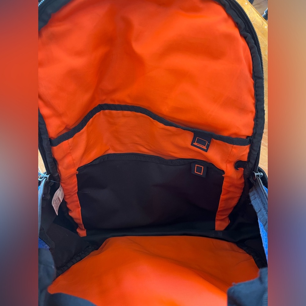 Adidas backpack - Picture 2 of 4